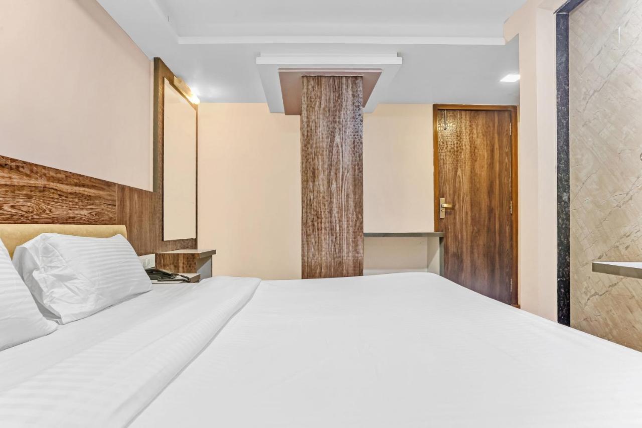 Oyo Flagship 83396 Hotel Vinyasa Residency Bombaj Exteriér fotografie